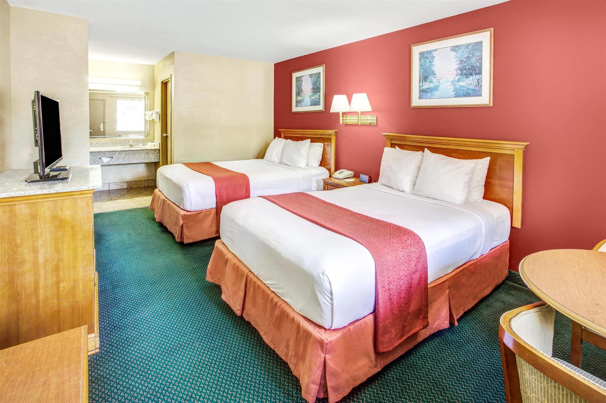 Days Inn By Wyndham Kennesaw Exterior foto